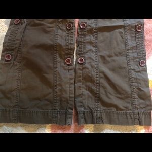 Abercrombie & Fitch Pants - Abercrombie and Fitch dark brown cargo pants xs Abercrombie & Fitch Pants - Abercrombie and Fitch dark brown cargo pants xs